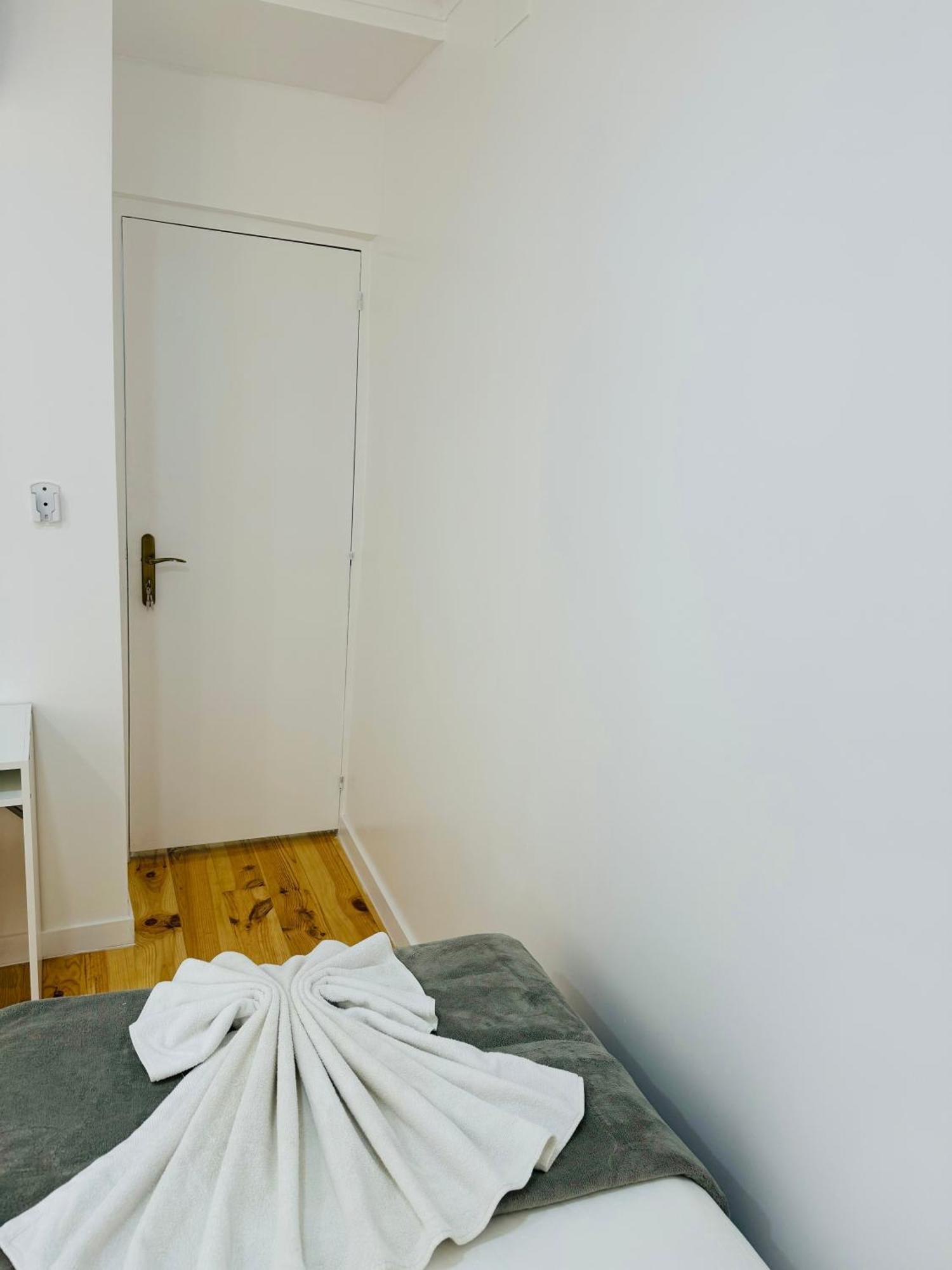 Habitación en casa particular Alfama - *
